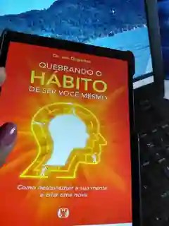 Livro Quebrando o hábito de ser você